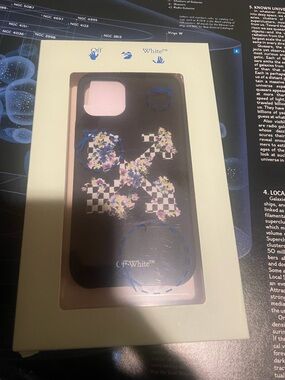 Off-White iPhone 12? Black Floral Check iPhone Case